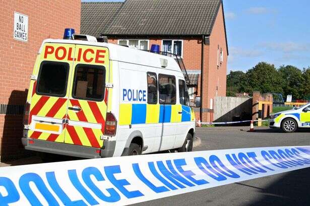 BREAKING Christmas Eve showdown as armed police shoot dead knife-wielding man in British town