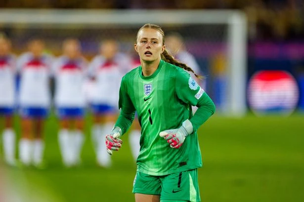 Lionesses Hannah Hampton shares touching tribute to grandad she hoped to make proud