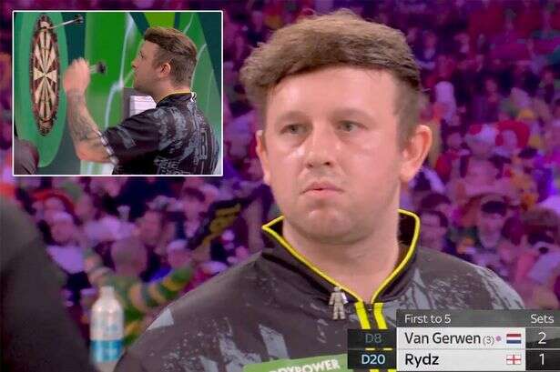 Callan Rydz's hair described as 'unconventionally coiffured' by cheeky commentator