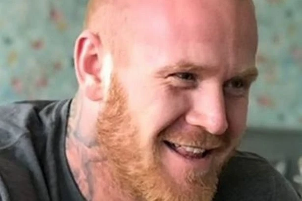 Horrifying CCTV footage shows moment man walks up to dad and shoots him dead outside gym