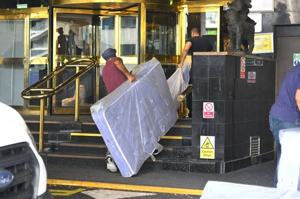 Cops guard four-star UK city hotel as guests moan on TripAdvisor over room cancellations