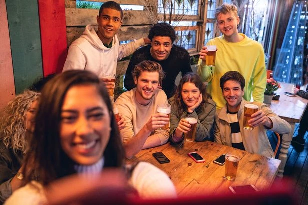 Brits ordered to go on pub crawls to save boozers and 'boost happiness', say boffins