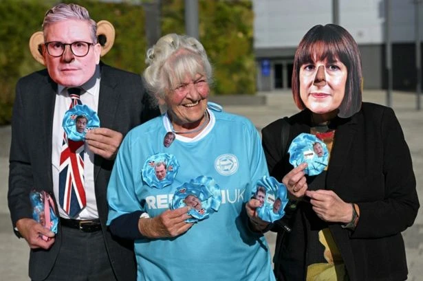 Five weirdest things we saw at Reform Conference – double pints, Farage gaffe and fireworks