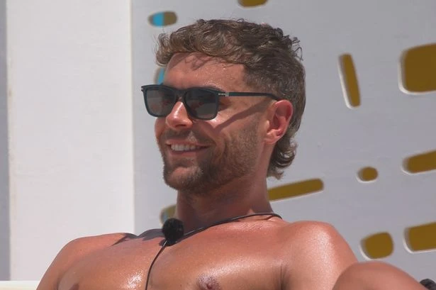 Love Island star set to make surprising 'love' admission in unexpected twist