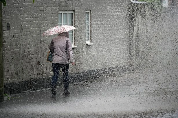 Rain bomb to hit UK as 397-mile stretch from Edinburgh to Cardiff faces downpour