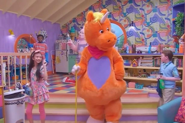 Ominous 'new 90s kids TV show' is brainwashing you into remembering it existed