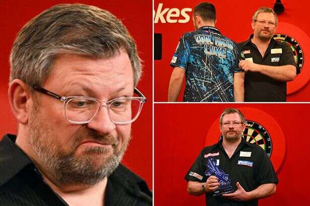 James Wade comments on Luke Humphries match after darts 'licking' controversy