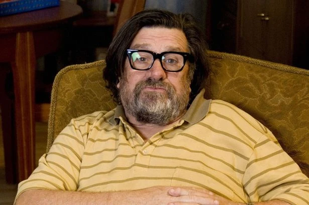 10 iconic film and TV stars who proudly wore ‘smelly’ and ‘filthy’ clothes on camera