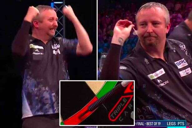 Ritchie Edhouse dubbed the 'greatest darts player of all time' with sublime display