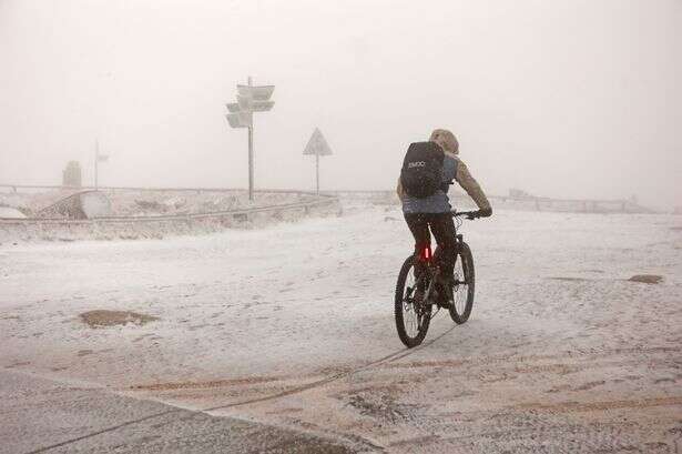 New weather maps show exactly when your area will see snow – and how much