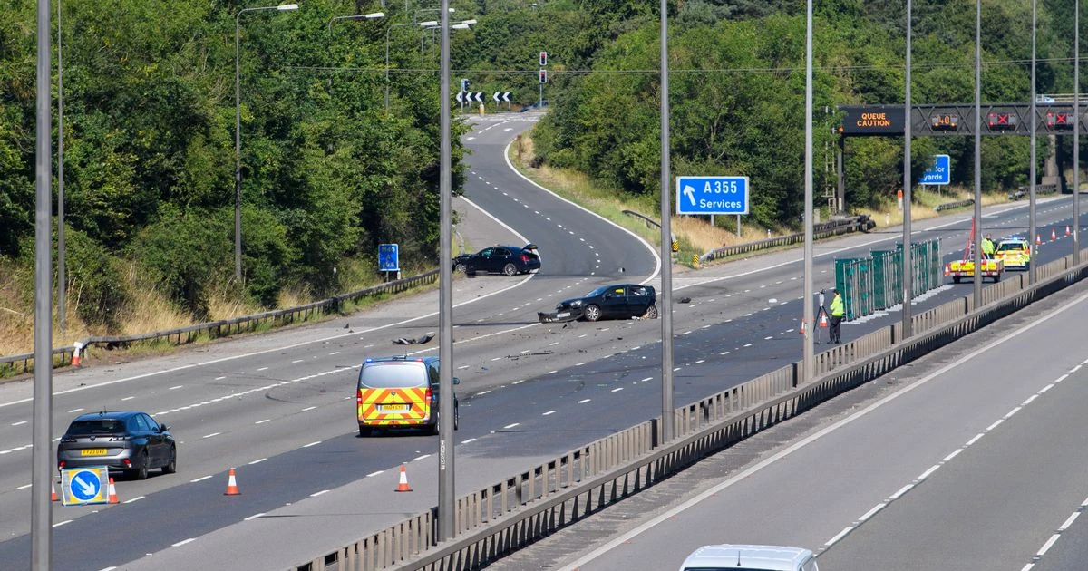 M40 crash: Man, 27, killed as police hunt four who fled Mercedes on foot