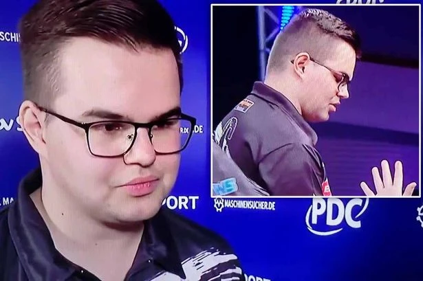 Darts star shows gruesome injury sustained during Michael van Gerwen semi-final victory