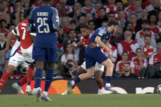 Fans slam 'thick as mince' explanation as Arsenal survive 'stonewall' penalty vs PSG