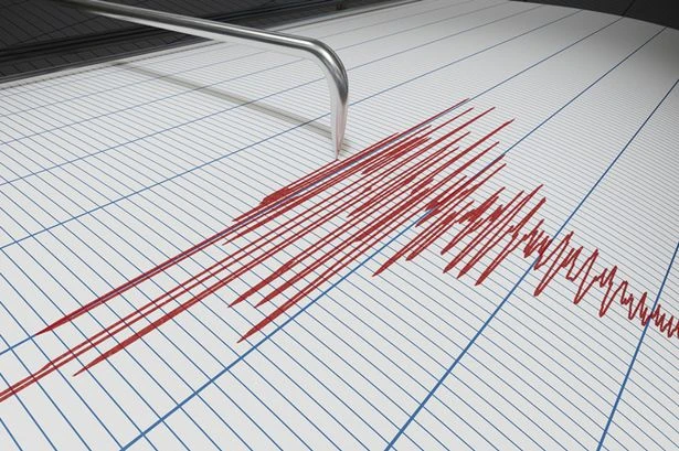 Earthquake chaos at Spain holiday hotspot as 5.5 quake shakes buildings in over 50 towns