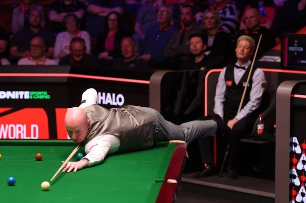 Snooker star's 'horrendous' experience before World Champs rings alarm bells