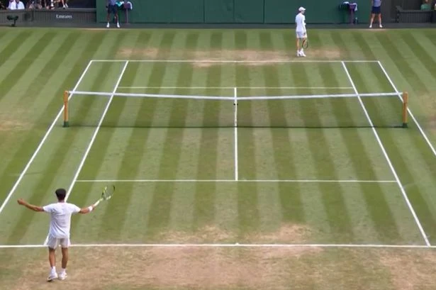 Wimbledon final halted as Jannik Sinner fumes and angry umpire addresses crowd
