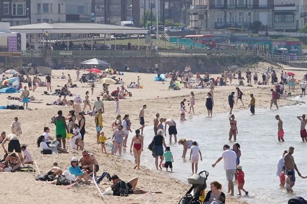 Bank Holiday sunshine for Brits but this weekend could be even better with 25C blast