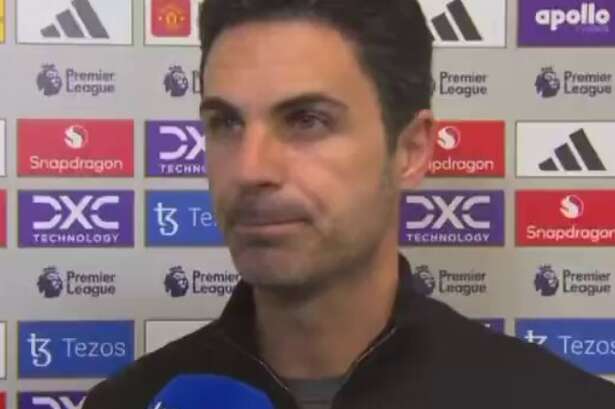 Mikel Arteta stomps off mid-Sky Sports interview after title question at Man Utd