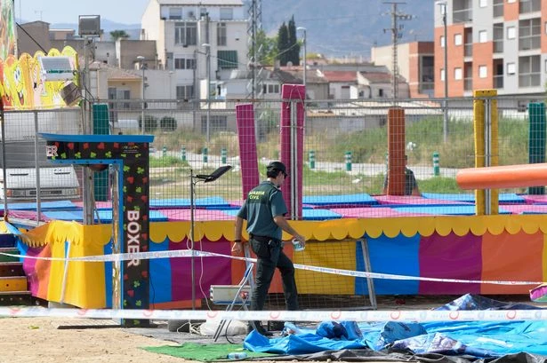 Girl dies and three others hospitalised after electric shock on theme park ride