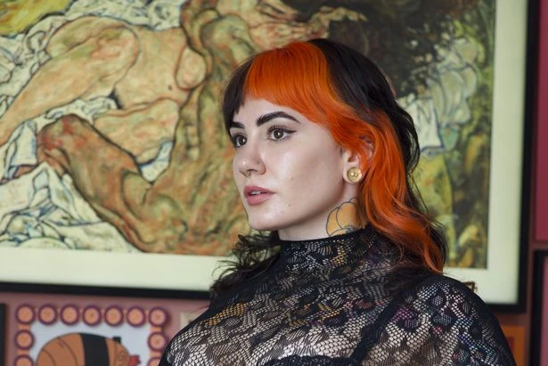 'I joined RAF on a whim - now I make a fortune as a naked model'
