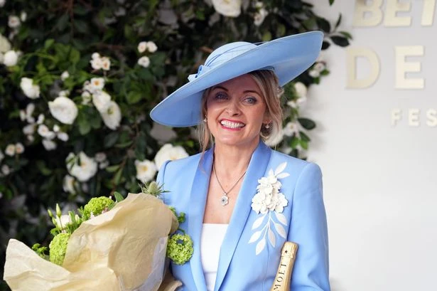 Best dressed at Epsom Derby as thousands glam punters arrive for pinnacle event