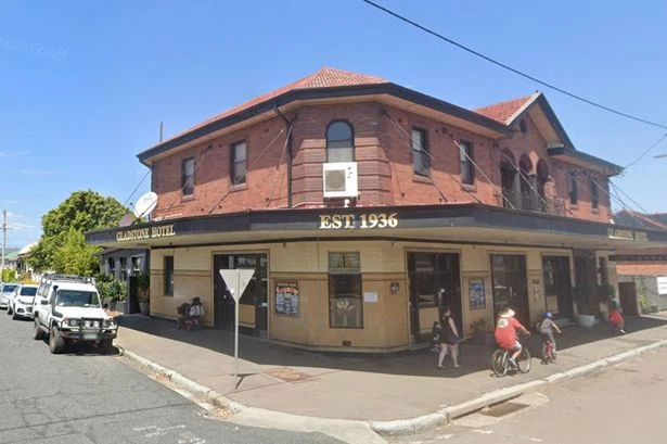 Couple lose pub license after letting bloke neck 40 drinks before collapsing