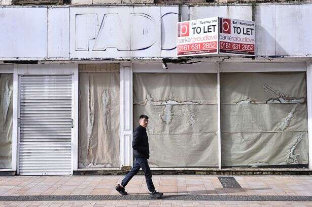 All the major UK high street stores at risk of closure as 10,000 staff set for sack