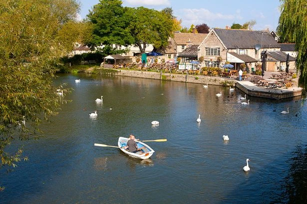 Baby among nine rushed to hospital after house boat 'explodes in fireball' on Thames