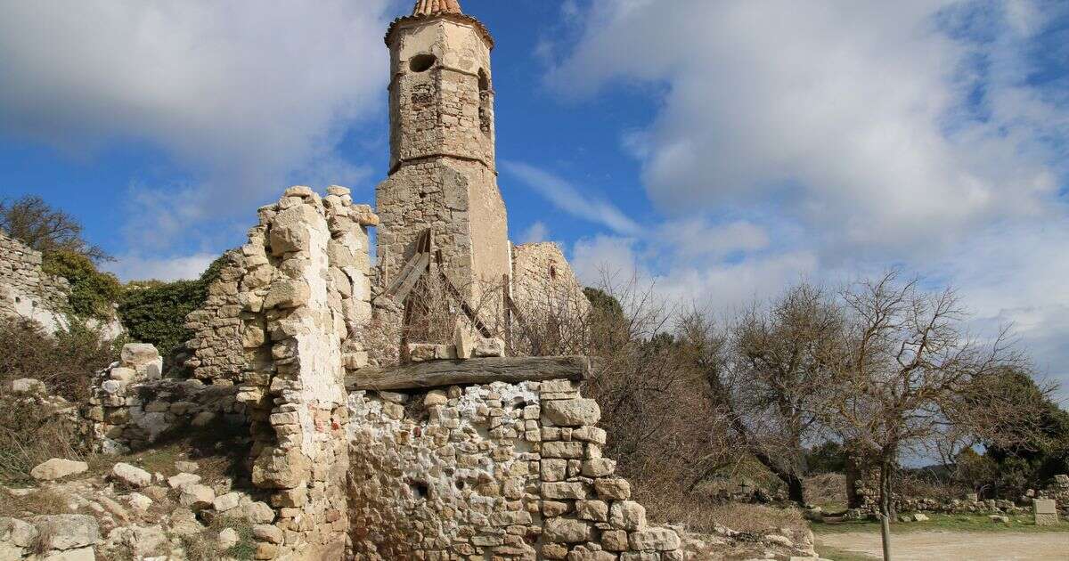 Man mysteriously vanished after touching 'haunted' stone in abandoned town