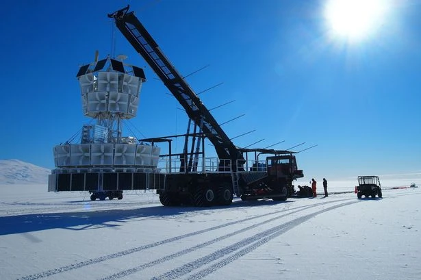 Mysterious radio signal rises from Antarctica's ice baffling 'ghost particle' hunters