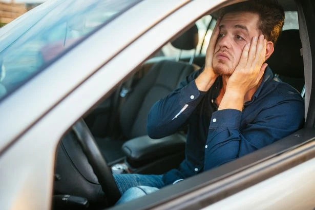 Traffic light warning as motorists risk £200 fine and 6 points