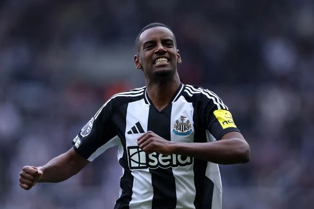 Liverpool face Alexander Isak conflict as £120m transfer reality emerges