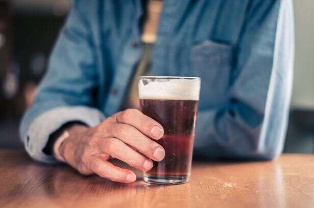 Pints must be SMALLER to stop us drinking so much say fun-sponge boffins