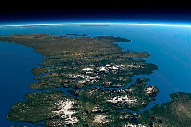 Putin preps nukes in satellite pics as British defence chief says 'Russia will lose'