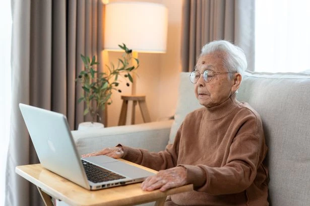 DWP exact payments only people over State Pension age can get