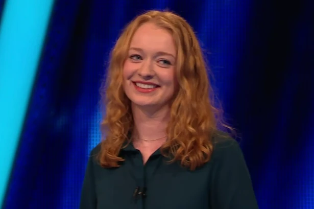 Tipping Point fan swoons as 'gorgeous' player's buzzer excitement gets Ben's attention