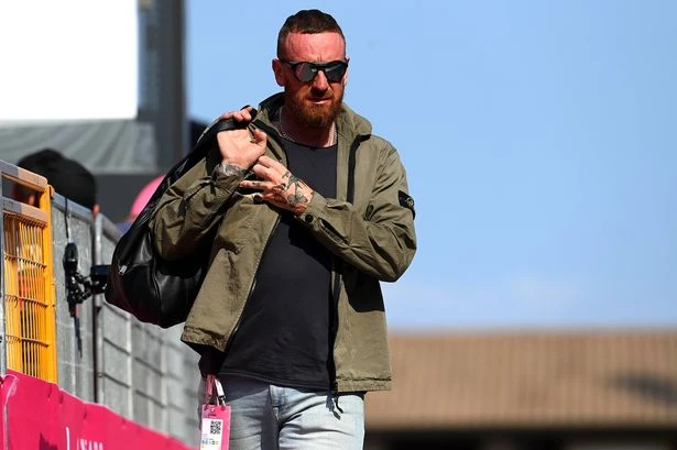 Sir Bradley Wiggins checks into trauma rehab as disgraced sports star foots bill