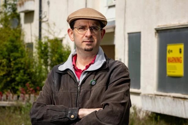 Residents living in fear of feral 'Lord of the Flies' gang breaking into homes with golf clubs