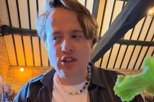 Jeremy Clarkson's pub gets scathing review from ITV star as he slates 'dry' meat
