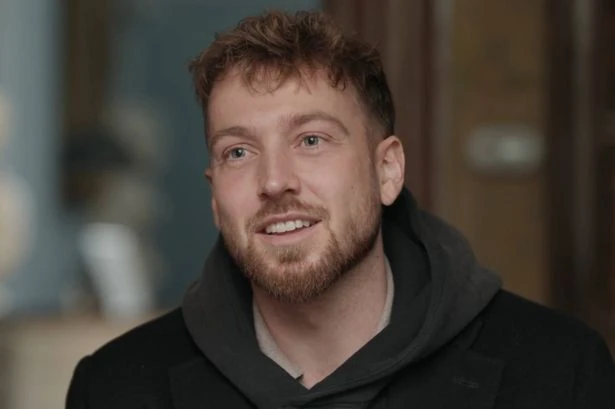 Sam Thompson kicked out of club by bouncer after ex leaves with another man