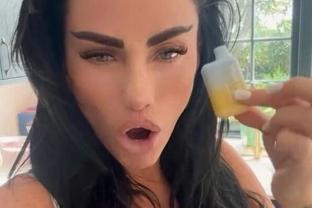 Katie Price 'warned' by panto bosses for 'breaking rules' after just one day