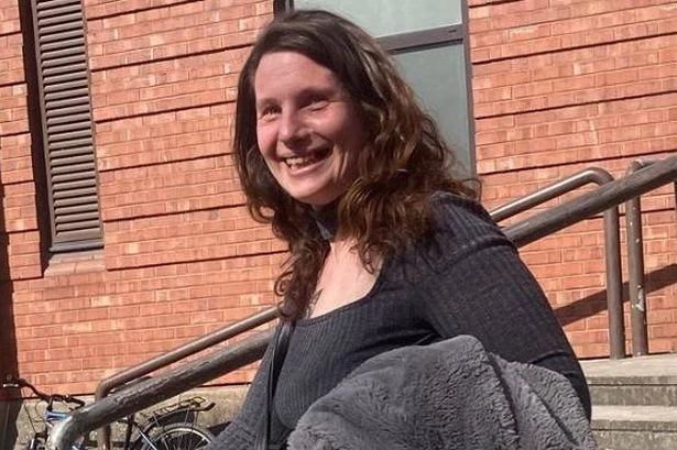 Druggie mum-of-six threatens to stab shop worker with needles as she grins outside court