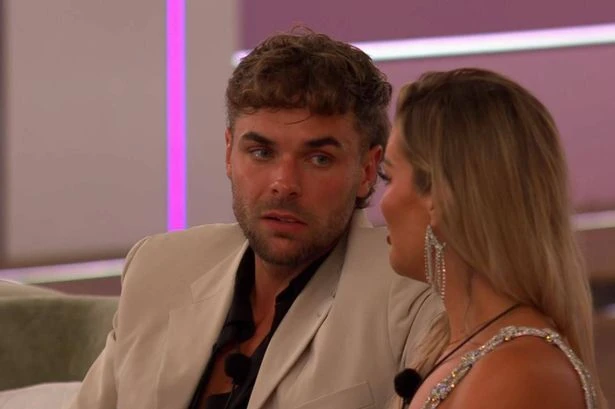 Love Island fans slam star's villa behaviour before 'terrible' voting twist