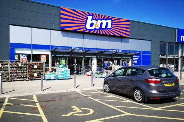 B&M's 'bargain of the century' mirror is 'just like' £110 Next version