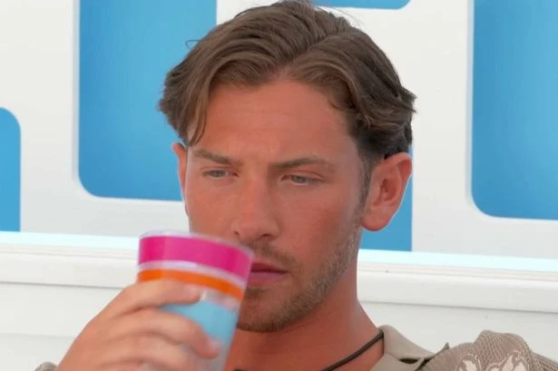 Love Island bombshell Kavan Murphy's age, job and famous brother