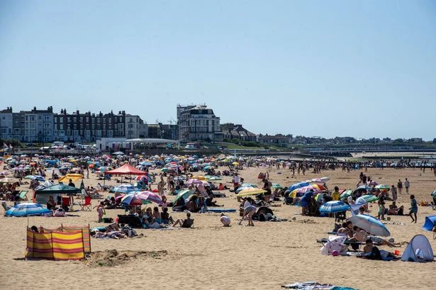 Met Office issue heatwave verdict as 34C forecast with amber alerts