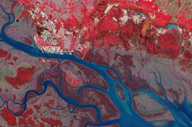 First images from AI-controlled mini satellite show Earth as a mesmerising piece of art