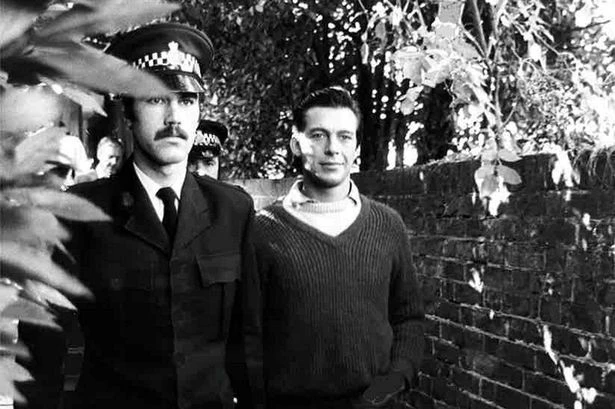 White House Farm killer Jeremy Bamber accuses police of 'shooting sister and framing him'