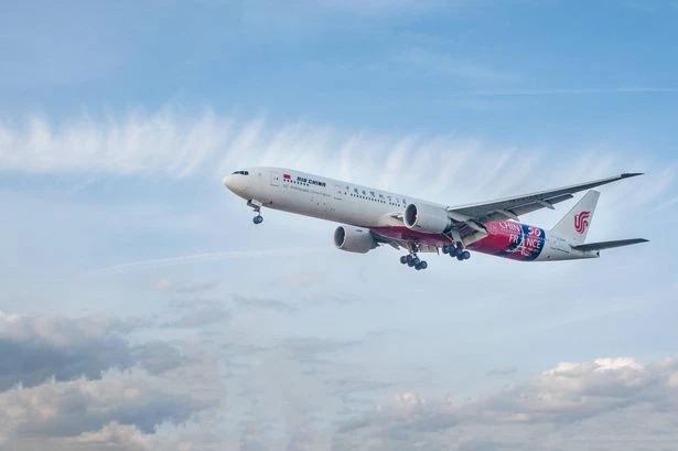 UK flight 'forced to make emergency landing in Russia' after 'engine failure'
