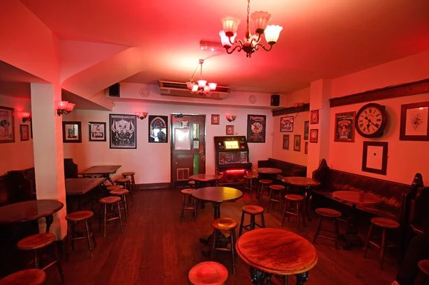 'Last of its kind' boozer goes on market for £550k - now history hangs in the balance